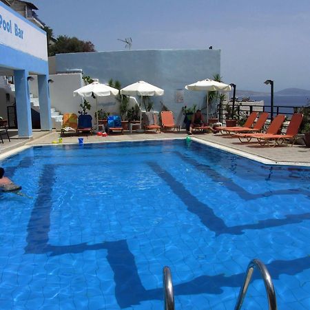 Petra Hotel Agia Galini Exteriör bild