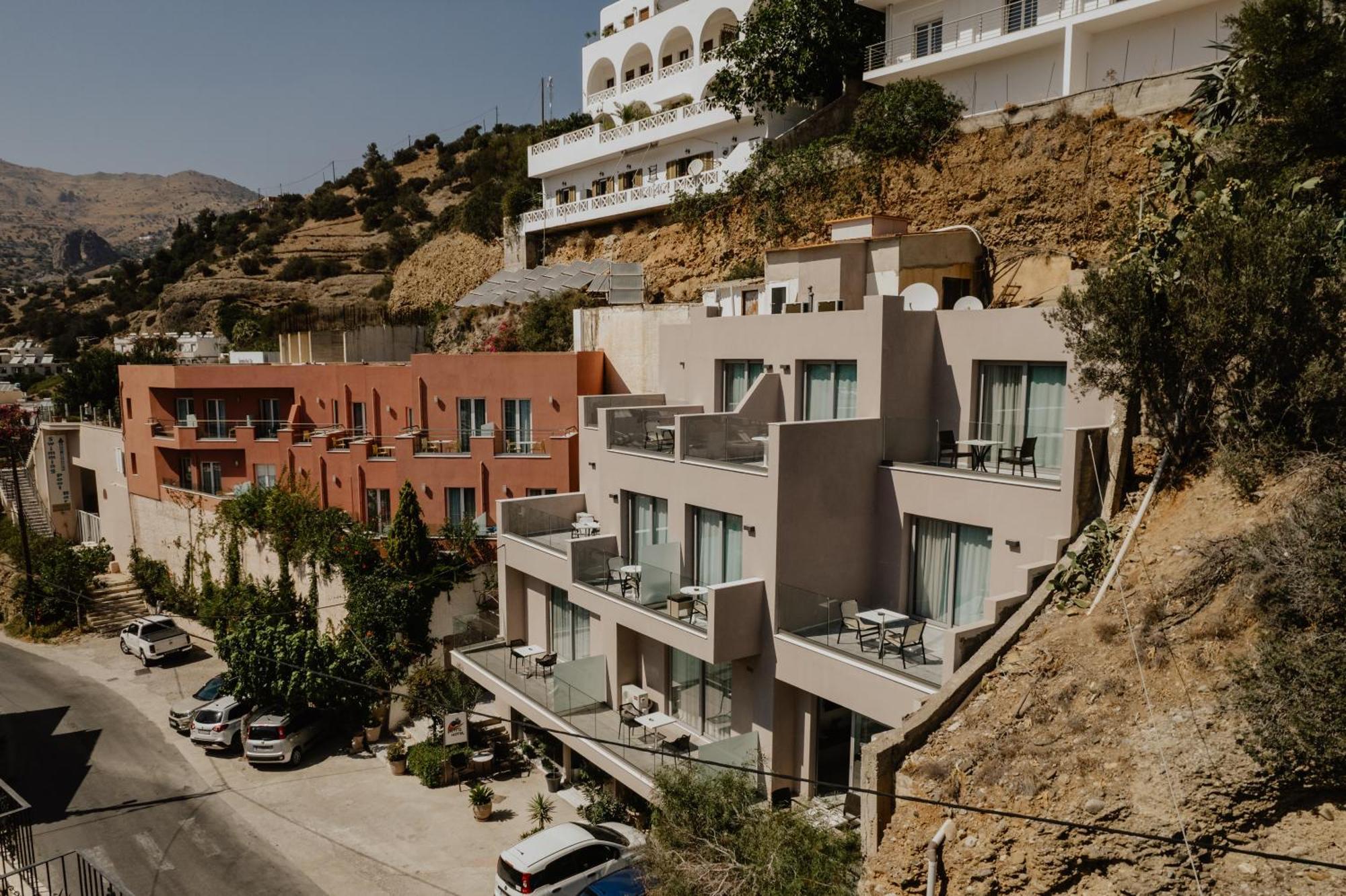 Petra Hotel Agia Galini Exteriör bild