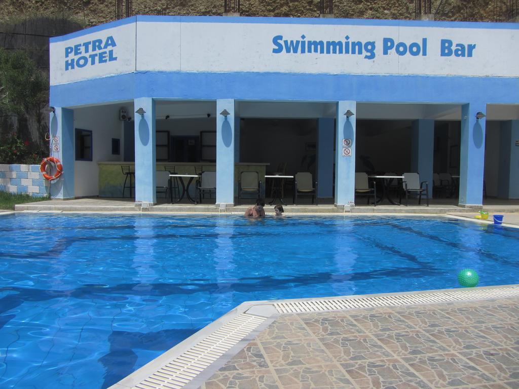 Petra Hotel Agia Galini Exteriör bild