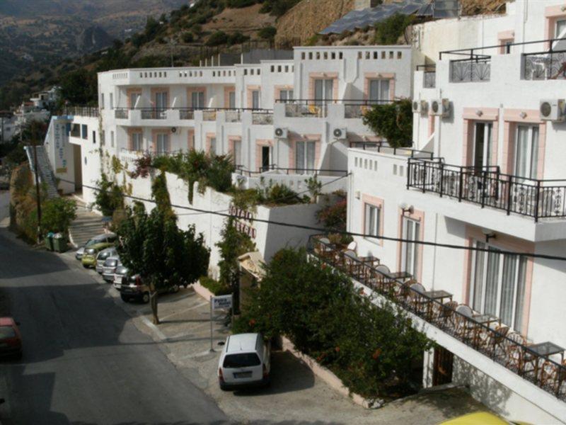 Petra Hotel Agia Galini Exteriör bild