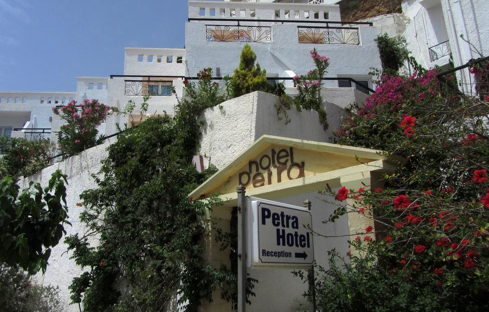 Petra Hotel Agia Galini Exteriör bild